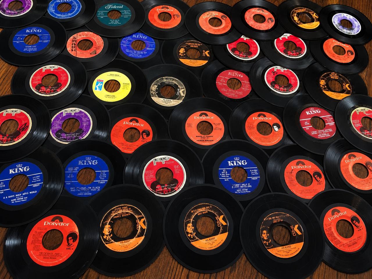 Vinyl Isn't Dead – It's Thriving in the Streaming Age